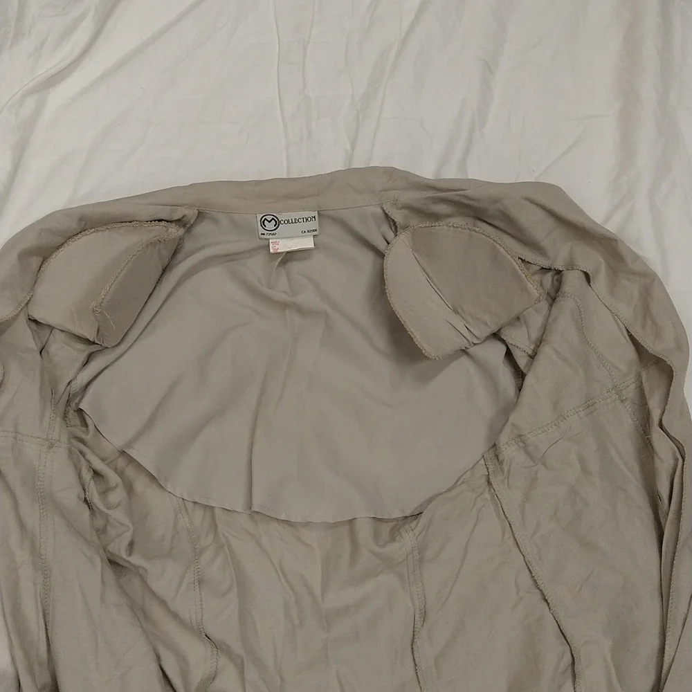 Taupe color blazer - Picture 15 of 15